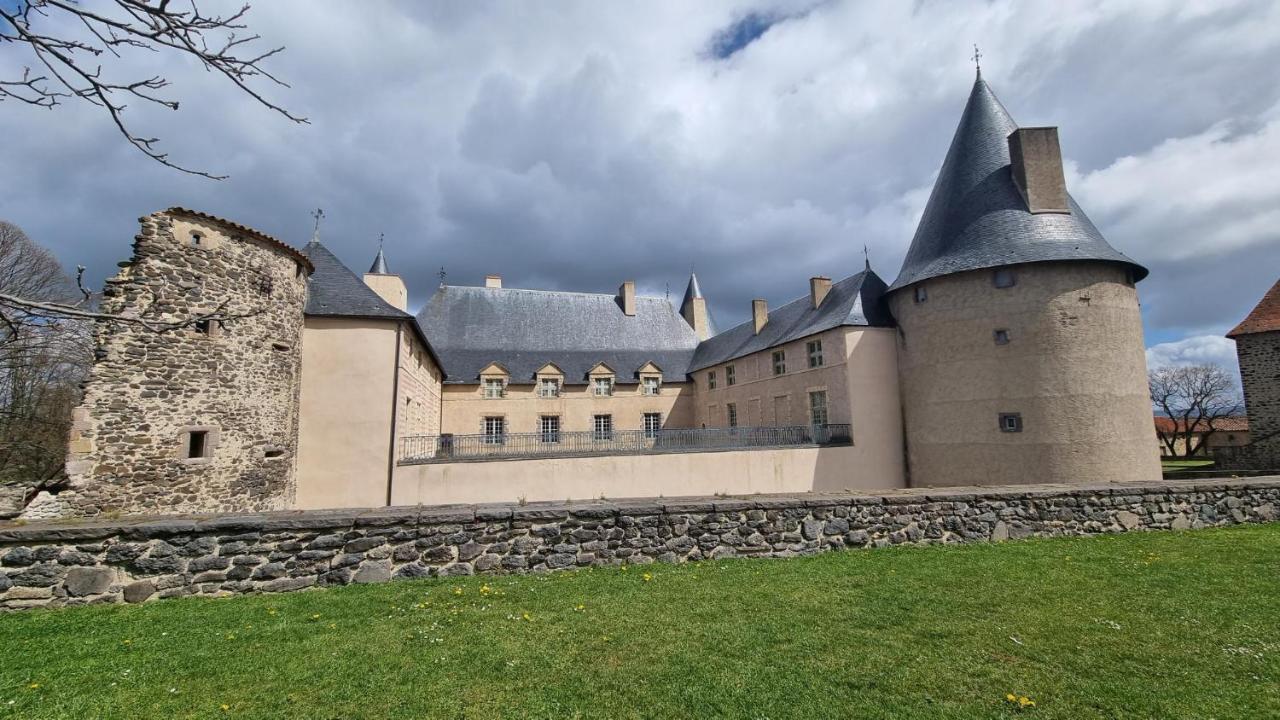 L'Oustalou - Wifi - Jardin - Campagne Villeneuve (Puy-de-Dome) Exterior foto